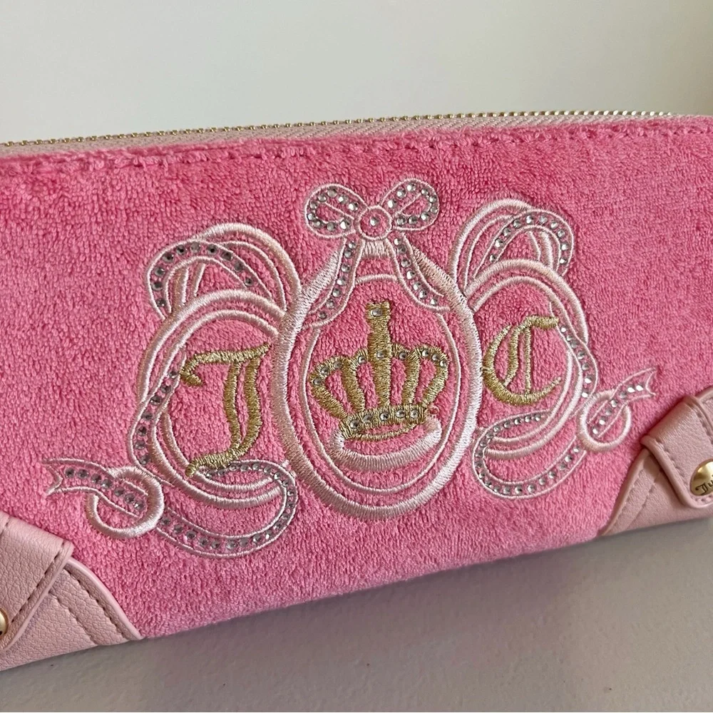 Juicy Couture Pink Diamond “Lovers Club” Large Wallet - Picture 2 of 6